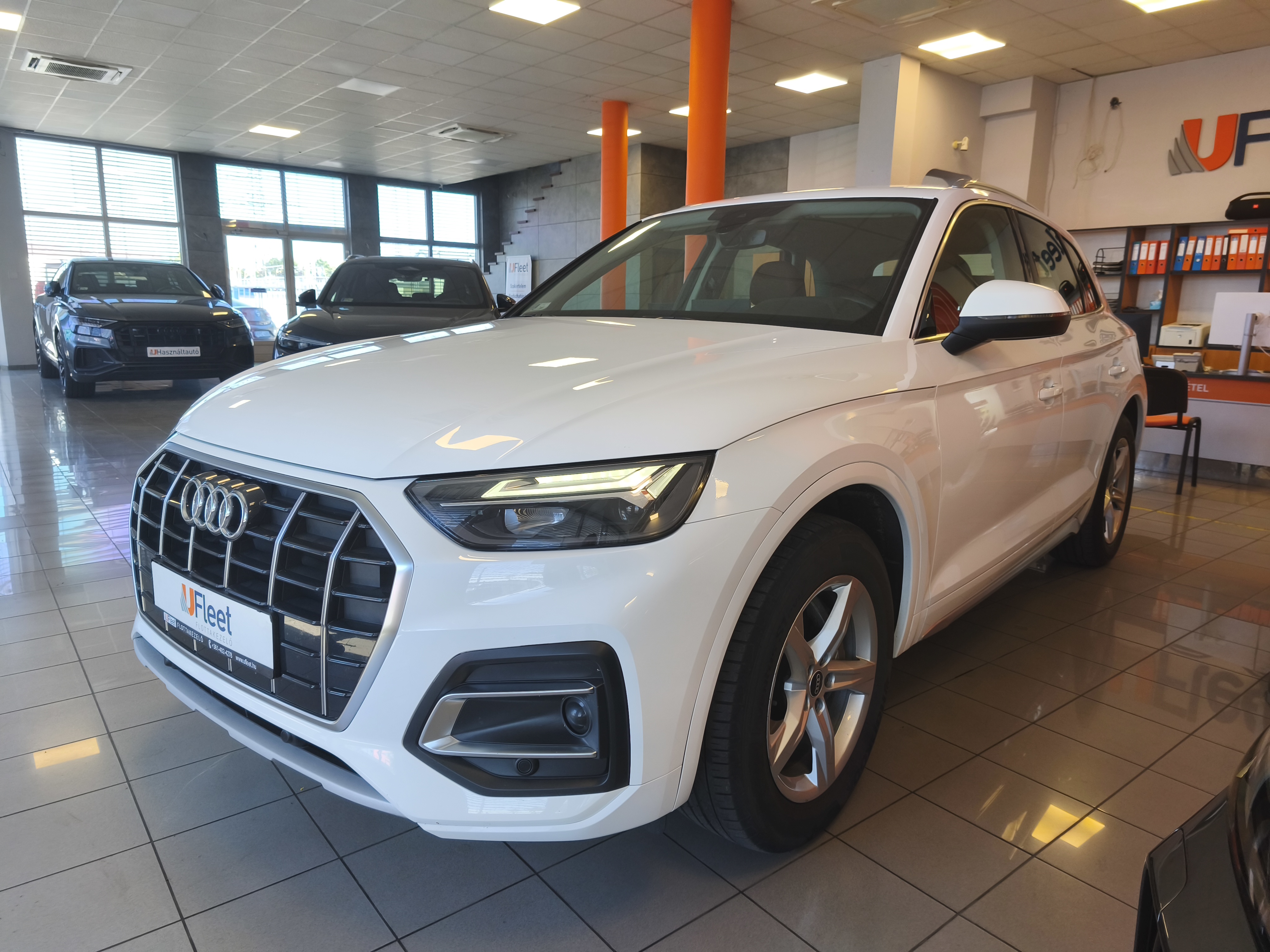 AUDI Q5 ADVANCED 35 TDI S TRONIC 5-AJTÓS
